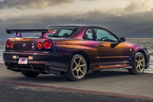 На торги выставили один из 280 редчайших Nissan Skyline GT-R