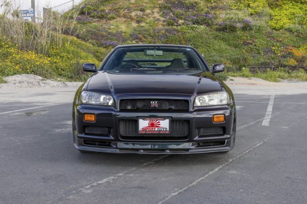 На торги выставили один из 280 редчайших Nissan Skyline GT-R